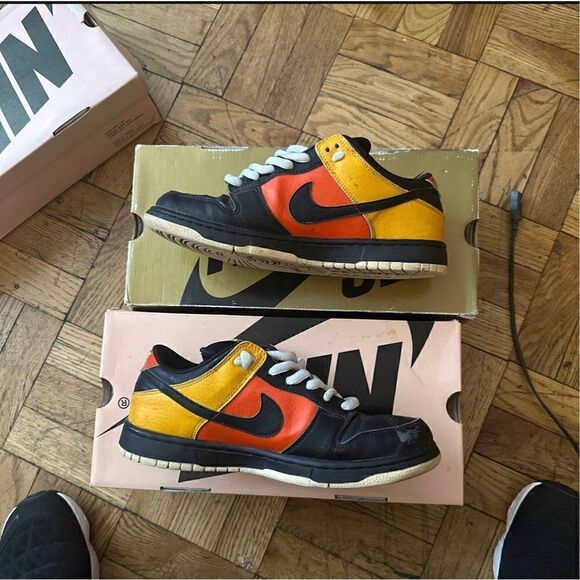 Dunk Low Pro SB 'Raygun' - Picture 2 of 10